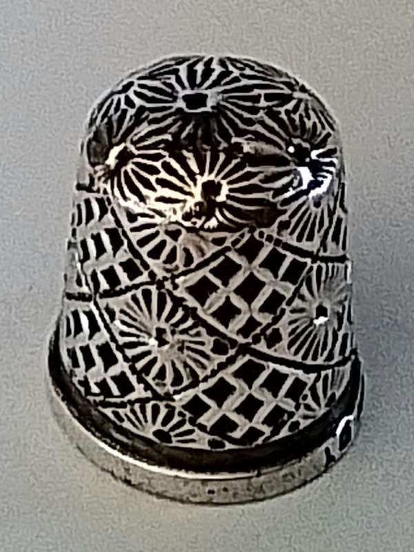 Birmingham 1912  Silver Thimble  [2]