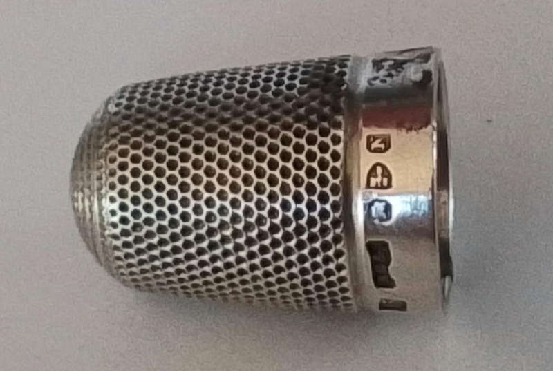 CHESTER 1896  Silver  Thimble  [4]