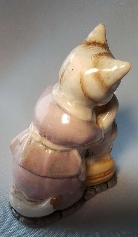 Beswick  Beatrix Potter  - Tabitha Twitchit and Miss Moppet