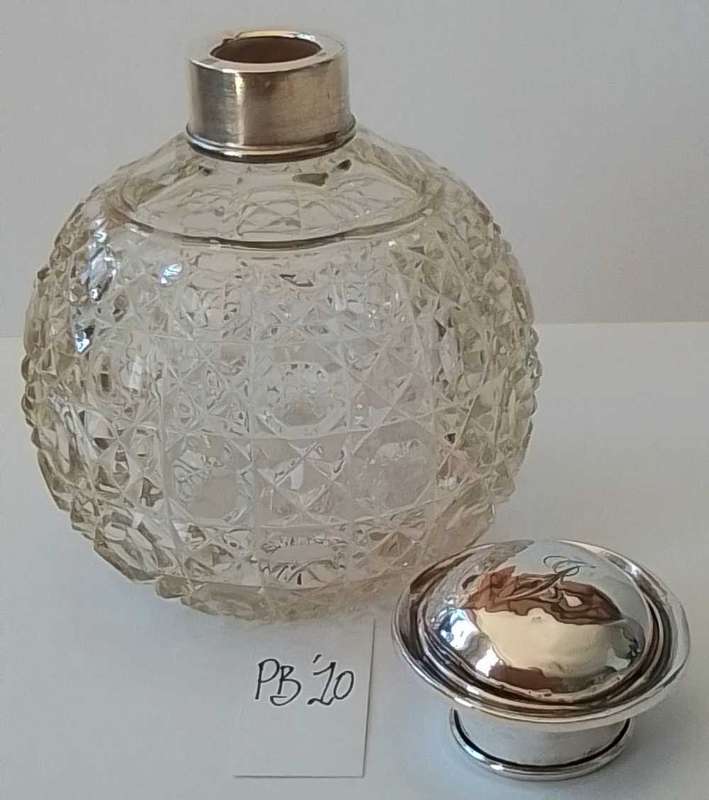 London 1924  -  Silver Top  Perfume  Bottle