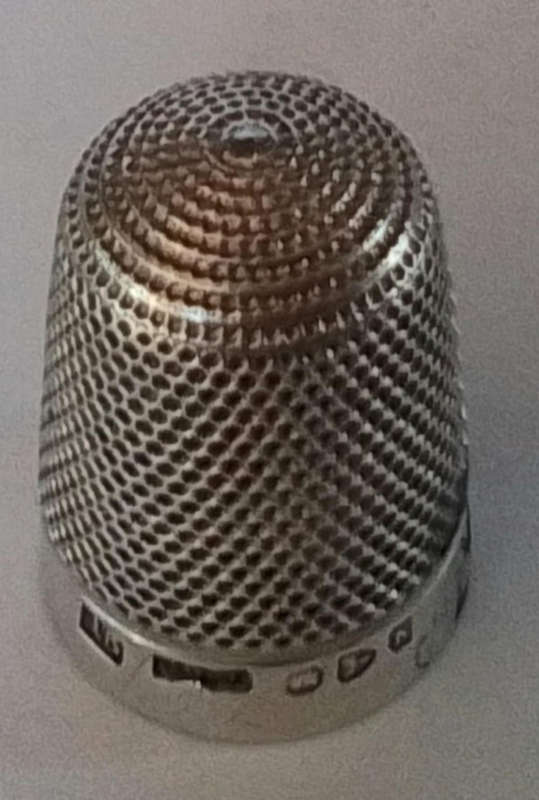 CHESTER 1896  Silver  Thimble  [4]