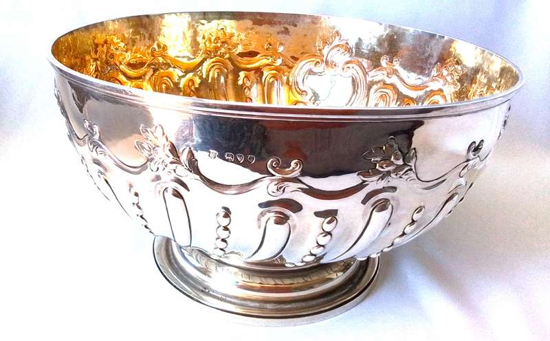 London  1891  - Relief Pattern  Champagne Cooler / Footed Bowl