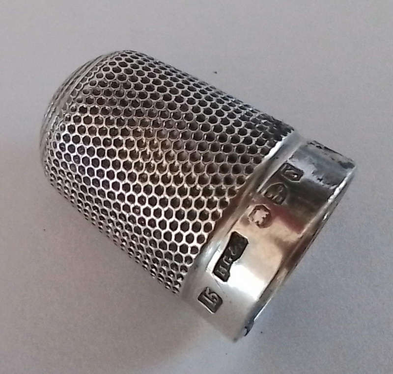 CHESTER 1896  Silver  Thimble  [4]