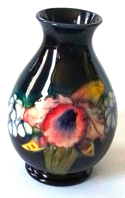 Moorcroft   `` Orchid``   Vase
