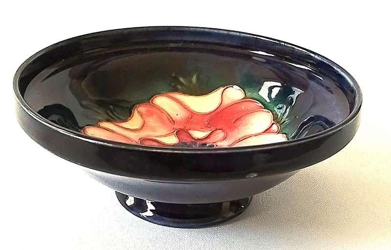 Moorcroft   `` ANEMONE``   Small  Bowl
