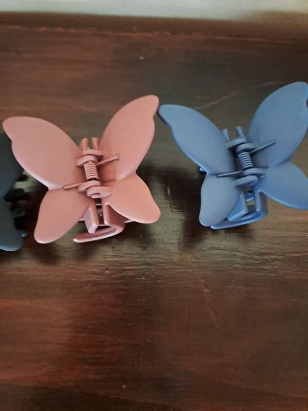 Hair Clips Large Butterfly 4 pieces
