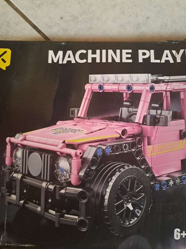 Building Blocks Pink Jeep 1:18