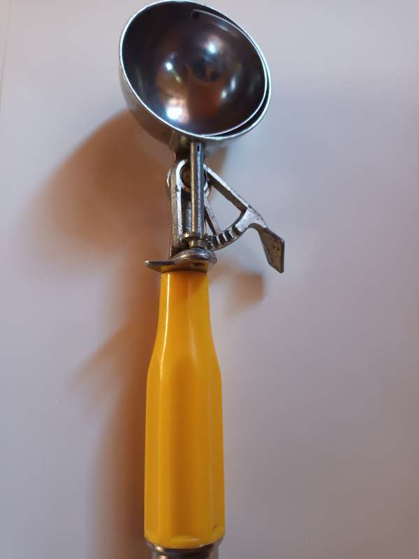 Vintage Ice-cream Scoop - Made in Japan