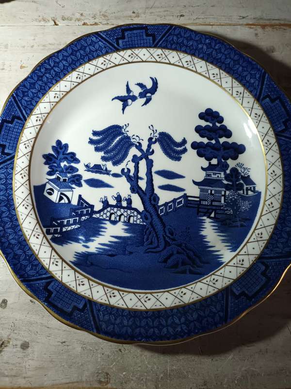 Royal Doulton 'The Majestic Collection' Booths Real Old Willow Plate