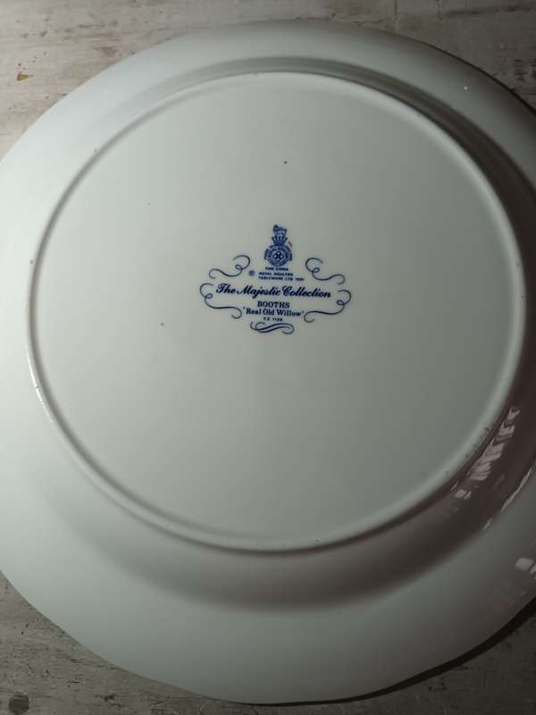 Royal Doulton 'The Majestic Collection' Booths Real Old Willow Plate