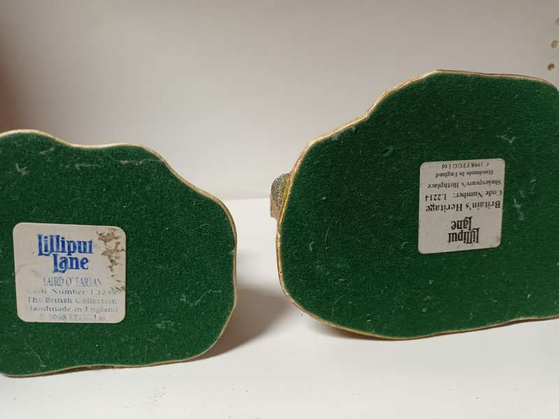 Two Lilliput Lane Cottage Models