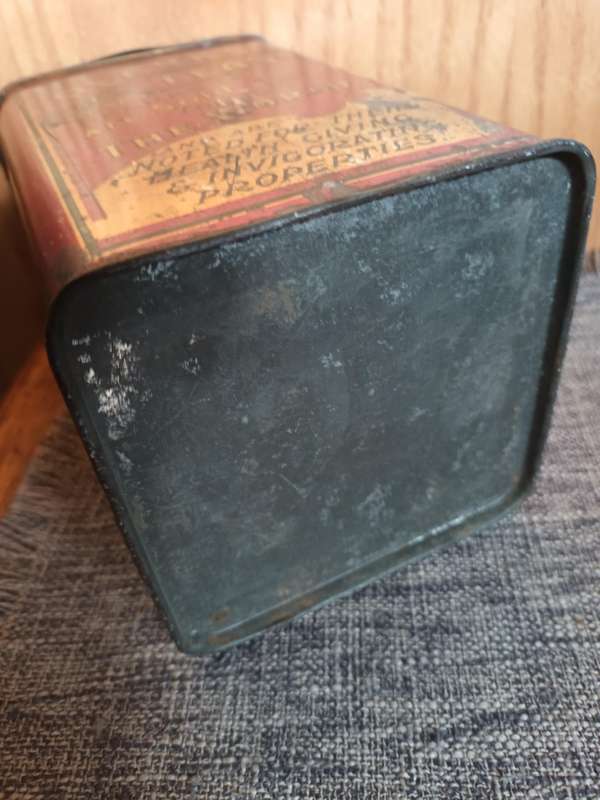 Vintage Pearks Teas Tin