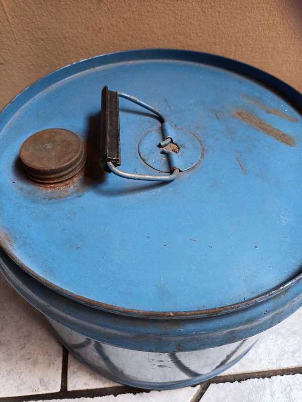 Vintage Hendlers Jerry Can