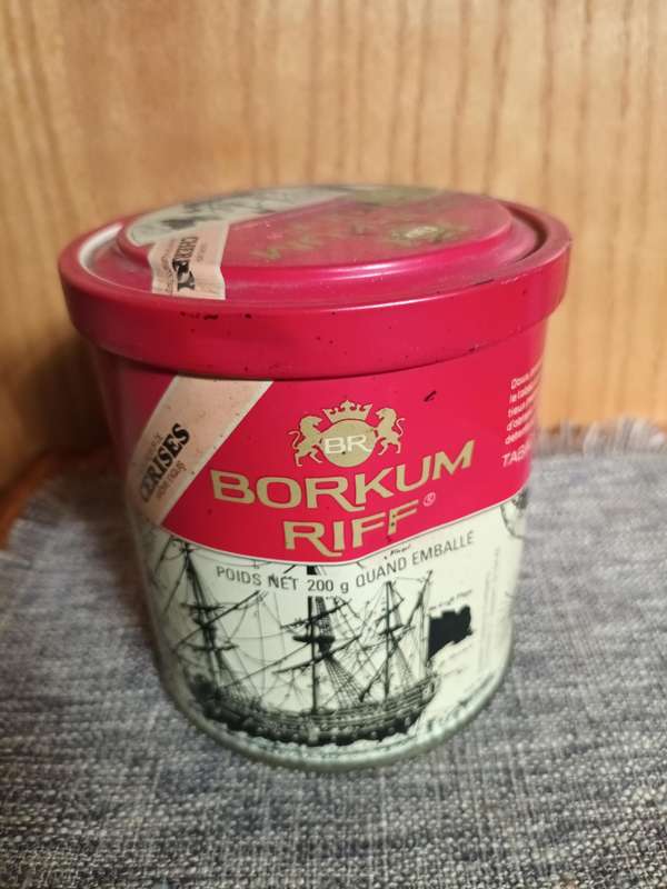 Vintage Borkum Riff Tabacco Tin