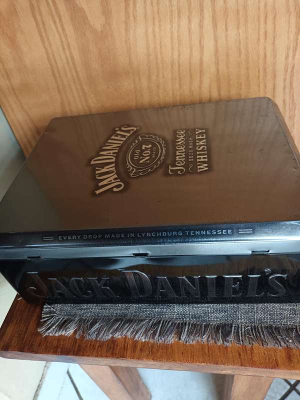 Jack Daniels Tin - Newish