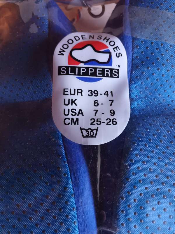 Holland Material Slippers - New