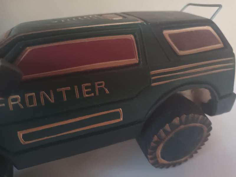 Detailed Wooden Isuzu Frontier Model