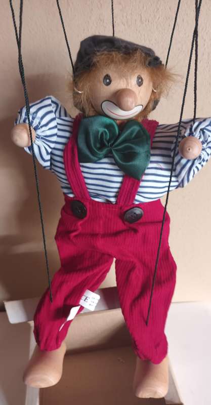Clown Marionette In a Box