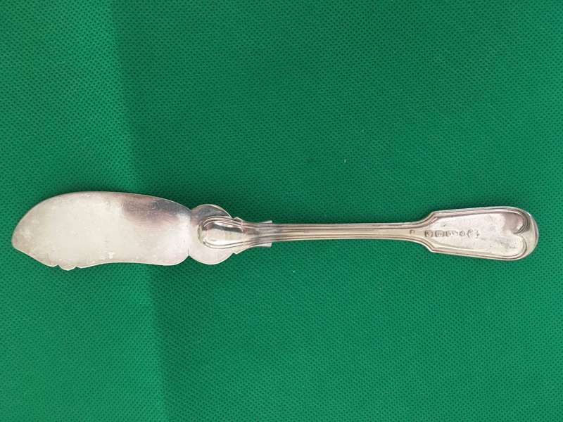 VICTORIAN SILVER  - FISH KNIFE