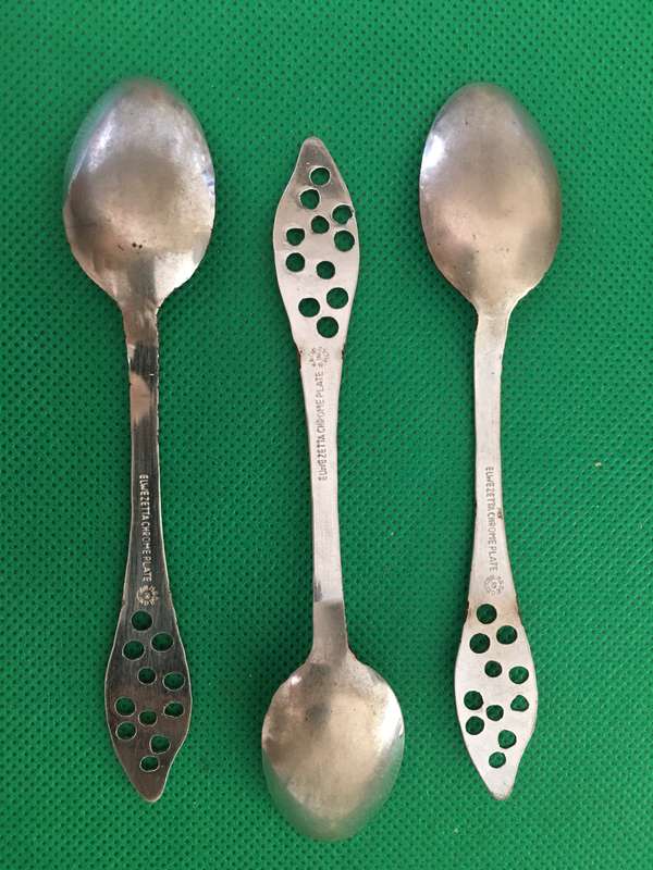 VINTAGE CHROME PLATED TEASPOONS - ELWEZETTA CHROME  PLATED MADE IN HOLLAND X 3