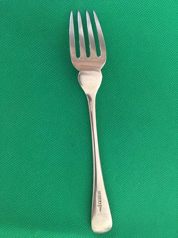 VINTAGE TO ANTIQUE - WALKER AND HALL SHEFFIELD ORUBA SILVER PLATE  FORK