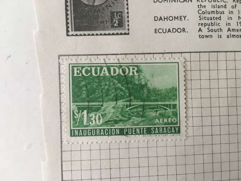 ECUADOR USED STAMP