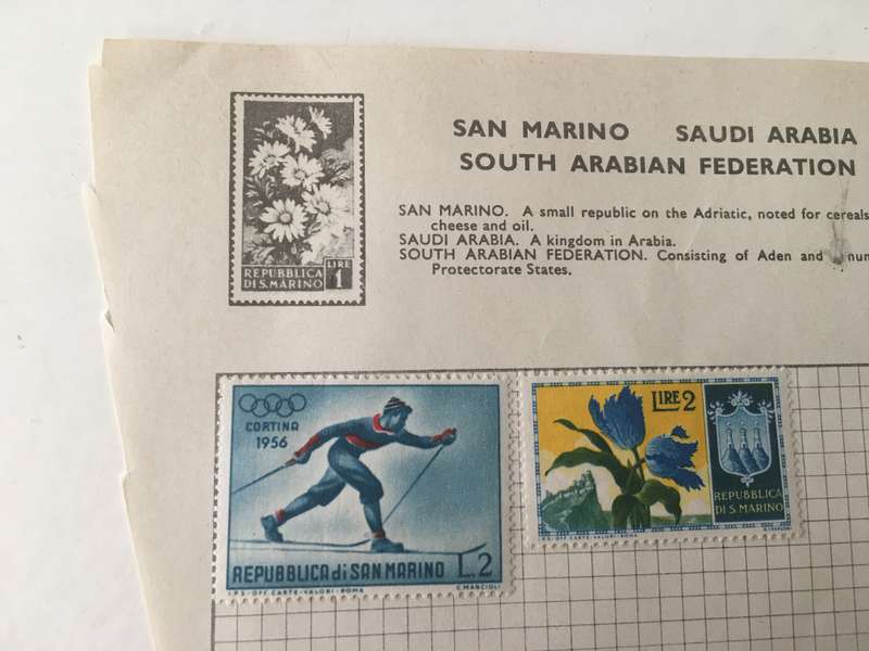 SAN MARINO / ITALY - 2 UNUSED STAMPS