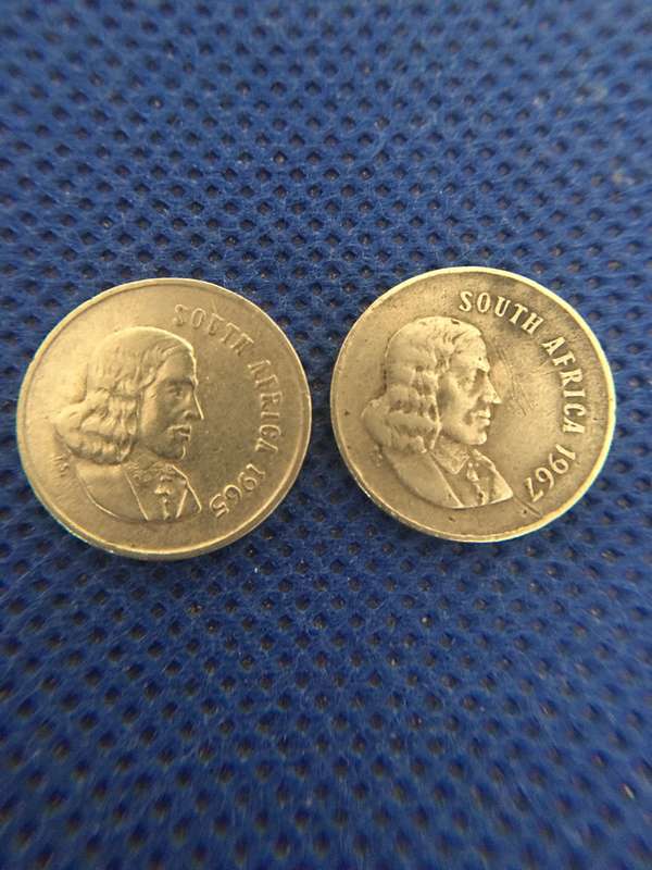 SOUTH AFRICA TWO 5c COINS - JAN VAN RIEBEECK - 1965 - 1967  ENGLISH