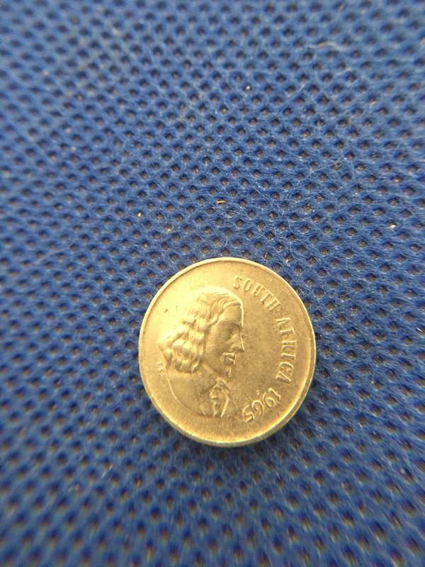 SOUTH AFRICA - 2 x 5c COINS - JAN VAN RIEBEECK - 1965 ENGLISH AND AFRIKAANS