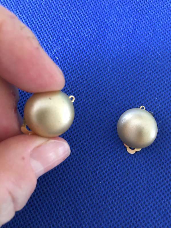 VINTAGE EARRINGS