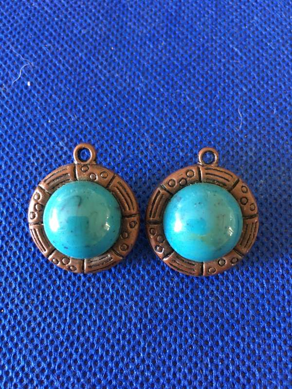 VINTAGE EARRINGS