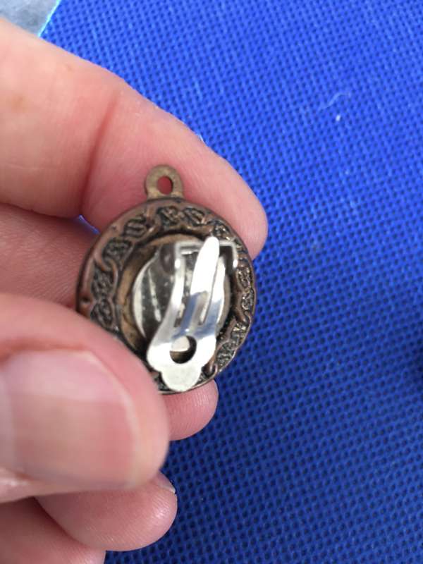 VINTAGE EARRINGS