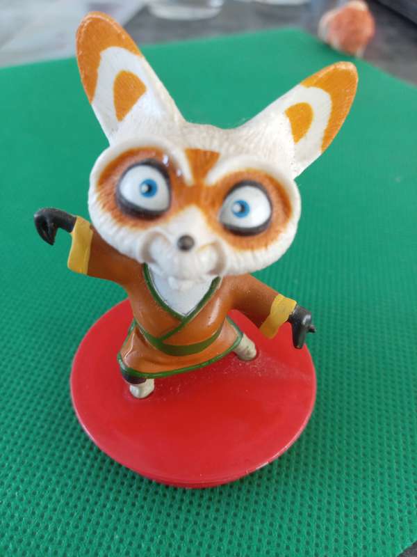 DREAM  WORKS - KUNG FU PANDA 2  - MASTER SHI FU - SMALL TYPE BOBBLE HEAD FIGURE