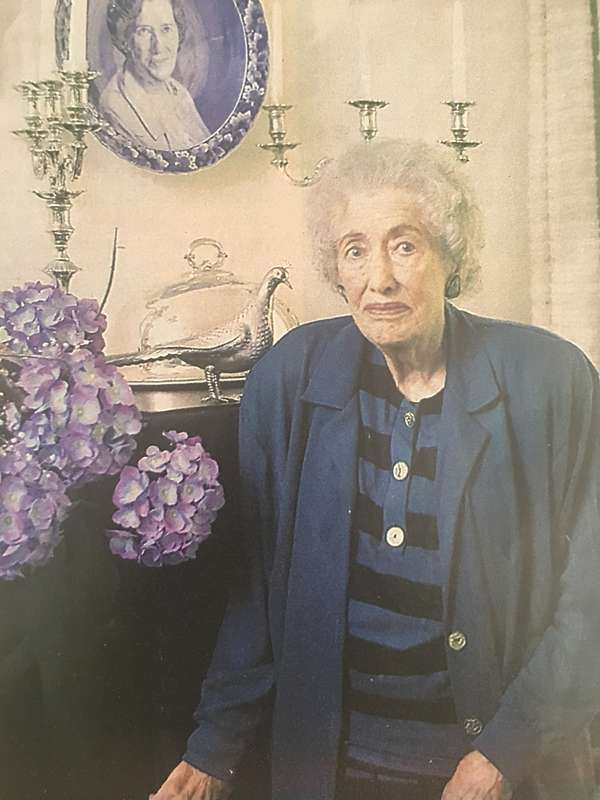 LOT OF  MATTER OF FORMER PRESIDENT WIFE  - LETTA RHODA FOUCHE 1900-1993 AND BURIEL PROGRAMME