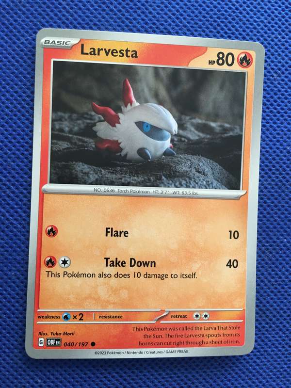 POKEMON TRADING CARD - LARVESTA