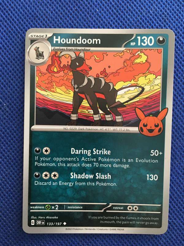 POKEMON TRADING CARD - HOUNDOOM