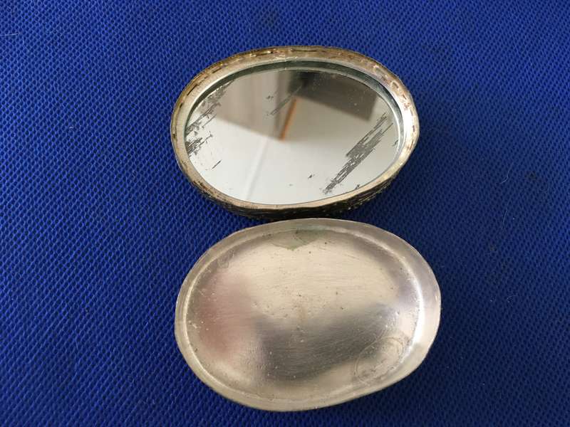 ANTIQUE SILVER AND PORCELAIN TRINKET OR PILL BOX