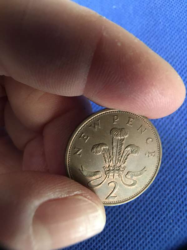 GREAT BRITAIN 2 PENCE 1981 COIN