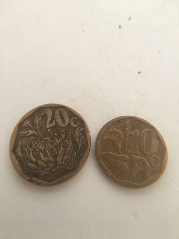 SOUTH AFRICA LOT OF TWO COINS  20c and 10c   (7) BOTH CRESTED