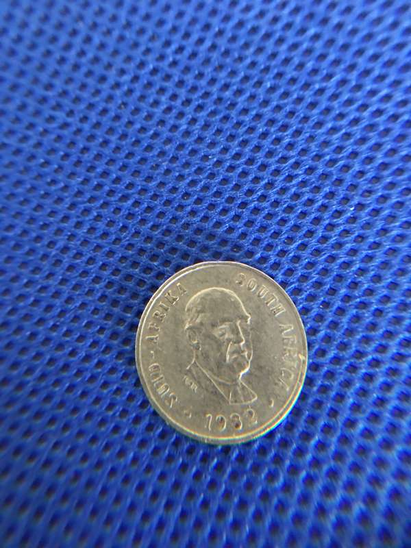 SOUTH AFRICA - LOT OF 4 PRESIDENT VORSTER COINS -  R1  - 2c   1c   5c  -  (A10)
