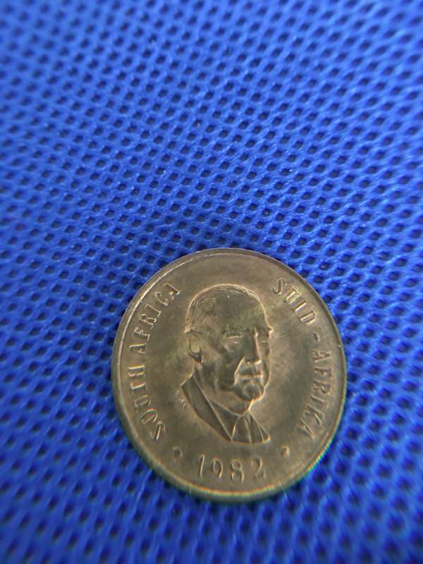 SOUTH AFRICA - LOT OF 4 PRESIDENT VORSTER COINS -  R1  - 2c   1c   5c  -  (A10)
