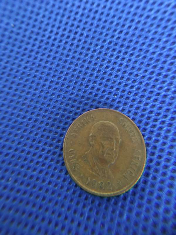 SOUTH AFRICA - LOT OF 4 PRESIDENT VORSTER COINS -  R1  - 2c   1c   5c  -  (A10)