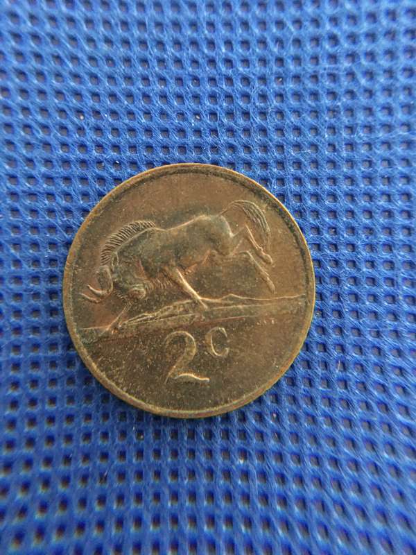 SOUTH AFRICA LOT OF CRESTED COINS NOTE BLUE LUSTER ON SOME  9 COINS  (A13)