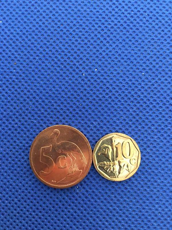 SOUTH AFRICA - LOT OF 2 COINS - 5c and 10c coins (c13)