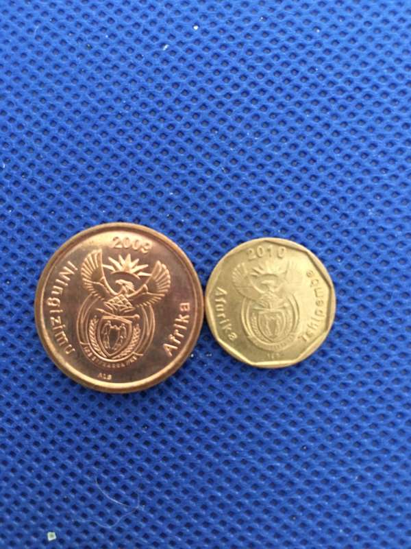 SOUTH AFRICA - 5c and 10c COINS   (C15)