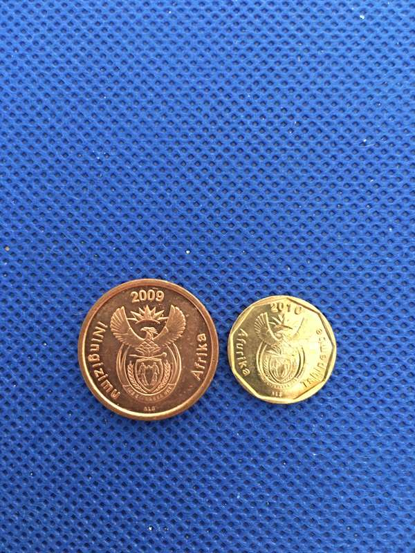 SOUTH AFRICA  TWO COINS 5c and 10c coin (C6)