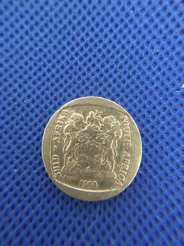 SOUTH AFRICA - LOT OF 7 COINS - R2  R1  50c 20c 5c 1c 10c  LOT OF 7 COINS (A2) all crested coins