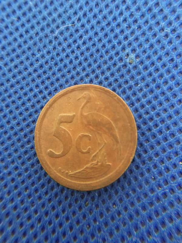 SOUTH AFRICA - LOT OF 7 COINS - R2  R1  50c 20c 5c 1c 10c  LOT OF 7 COINS (A2) all crested coins
