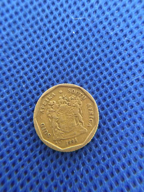 SOUTH AFRICA LOT OF 6 COINS -  (A3)  LOT OF 6 COINS R2  R1  50c 20c 10c 5c all crested coins