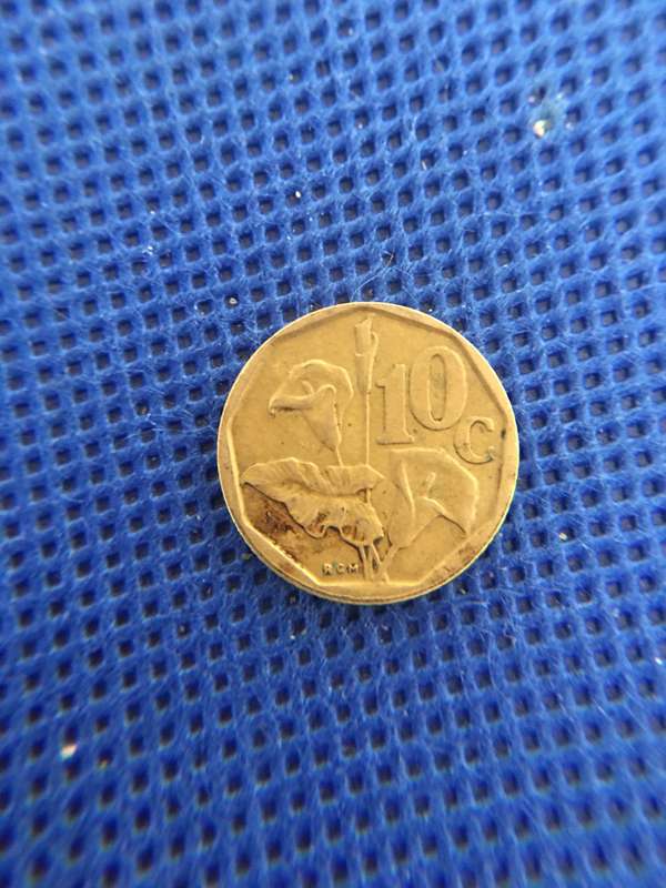 SOUTH AFRICA  LOT OF 7 COINS - (A1)  R5 R2  R1  50c 20c 10c 5c